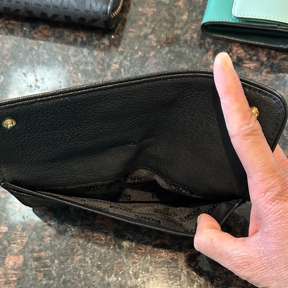 Michael Kors Black Textured Key & Card Holder - Picture 3 of 5